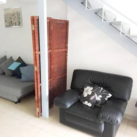 Apartamento Comfortable In 60 Sqm Air Conditioning Matera