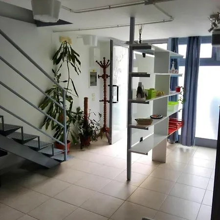 Comfortable In 60 Sqm Air Conditioning Appartement