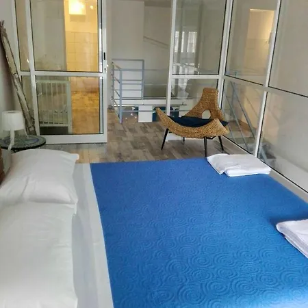 Apartamento Comfortable In 60 Sqm Air Conditioning Matera